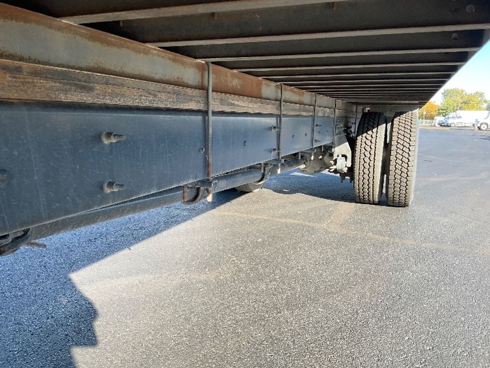 Medium Duty Box Truck-Light and Medium Duty Trucks-International-2022-MV607-Indianapolis-IN-207,661\n\t\tmiles-$ 51,500 - Image 5