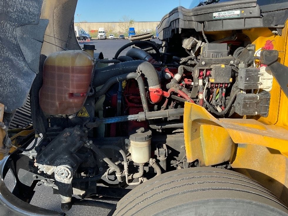 Medium Duty Box Truck-Light and Medium Duty Trucks-International-2022-MV607-Indianapolis-IN-207,661\n\t\tmiles-$ 51,500 - Image 24