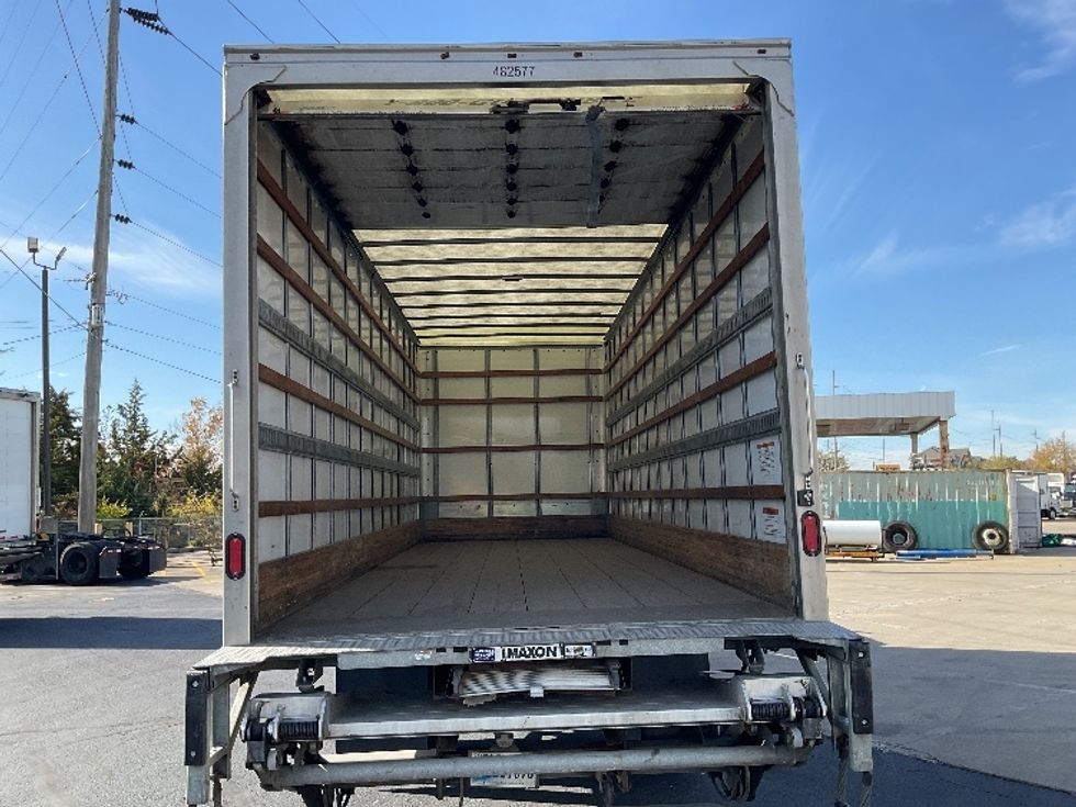 Medium Duty Box Truck-Light and Medium Duty Trucks-International-2022-MV607-Indianapolis-IN-214,699\n\t\tmiles-$ 51,250 - Image 8