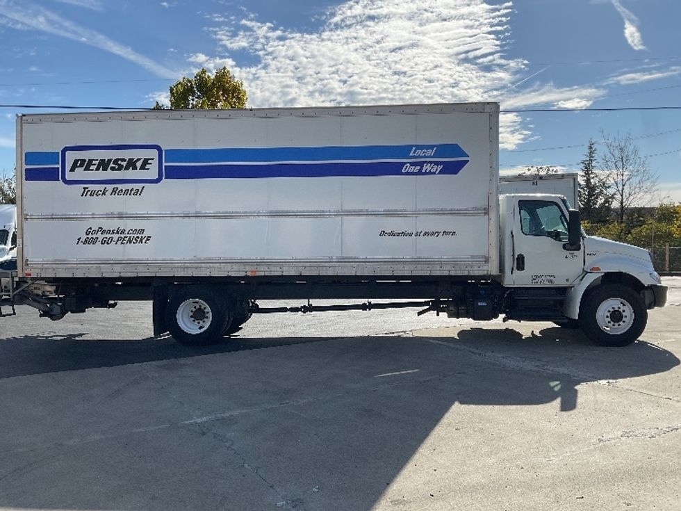 Medium Duty Box Truck-Light and Medium Duty Trucks-International-2022-MV607-Indianapolis-IN-214,699\n\t\tmiles-$ 51,250 - Image 15