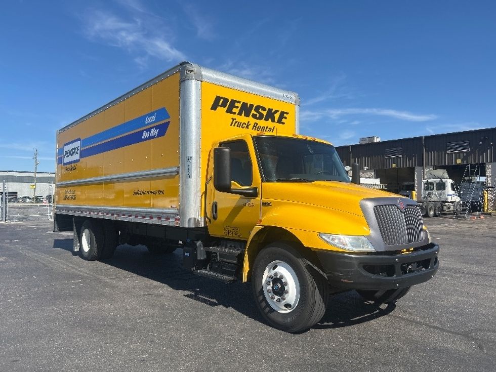 Medium Duty Box Truck-Light and Medium Duty Trucks-International-2022-MV607-Indianapolis-IN-233,159\n\t\tmiles-$ 40,000 - Image 1