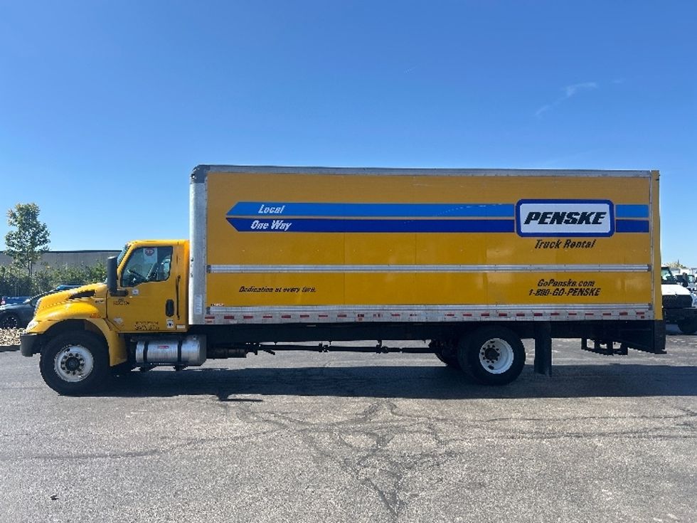 Medium Duty Box Truck-Light and Medium Duty Trucks-International-2022-MV607-Indianapolis-IN-233,159\n\t\tmiles-$ 40,000 - Image 4