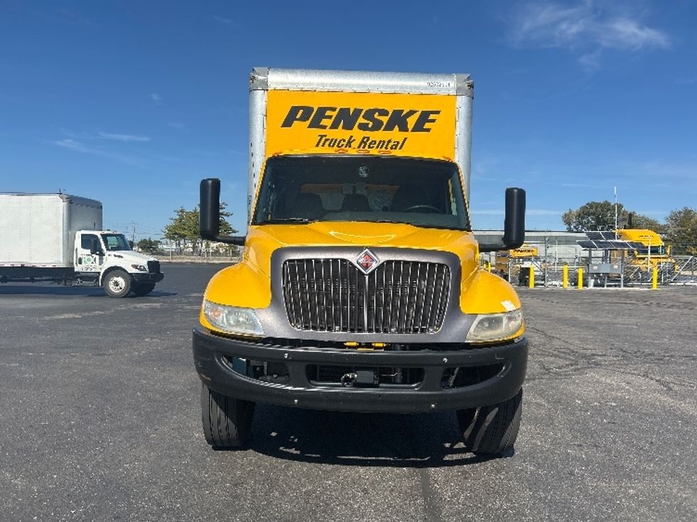 Medium Duty Box Truck-Light and Medium Duty Trucks-International-2022-MV607-Indianapolis-IN-233,159\n\t\tmiles-$ 40,000 - Image 2