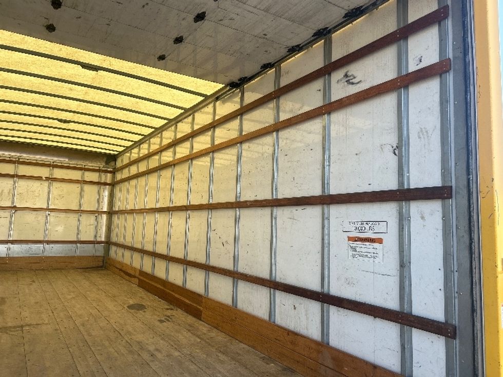 Medium Duty Box Truck-Light and Medium Duty Trucks-International-2022-MV607-Indianapolis-IN-233,159\n\t\tmiles-$ 40,000 - Image 12