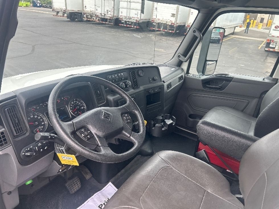 Medium Duty Box Truck-Light and Medium Duty Trucks-International-2022-MV607-Indianapolis-IN-23,777\n\t\tmiles-$ 78,750 - Image 17