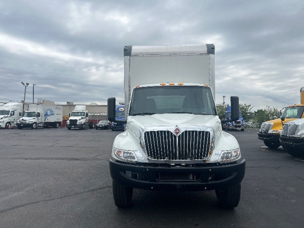 Medium Duty Box Truck-Light and Medium Duty Trucks-International-2022-MV607-Indianapolis-IN-23,777\n\t\tmiles-$ 78,750 - Image 2
