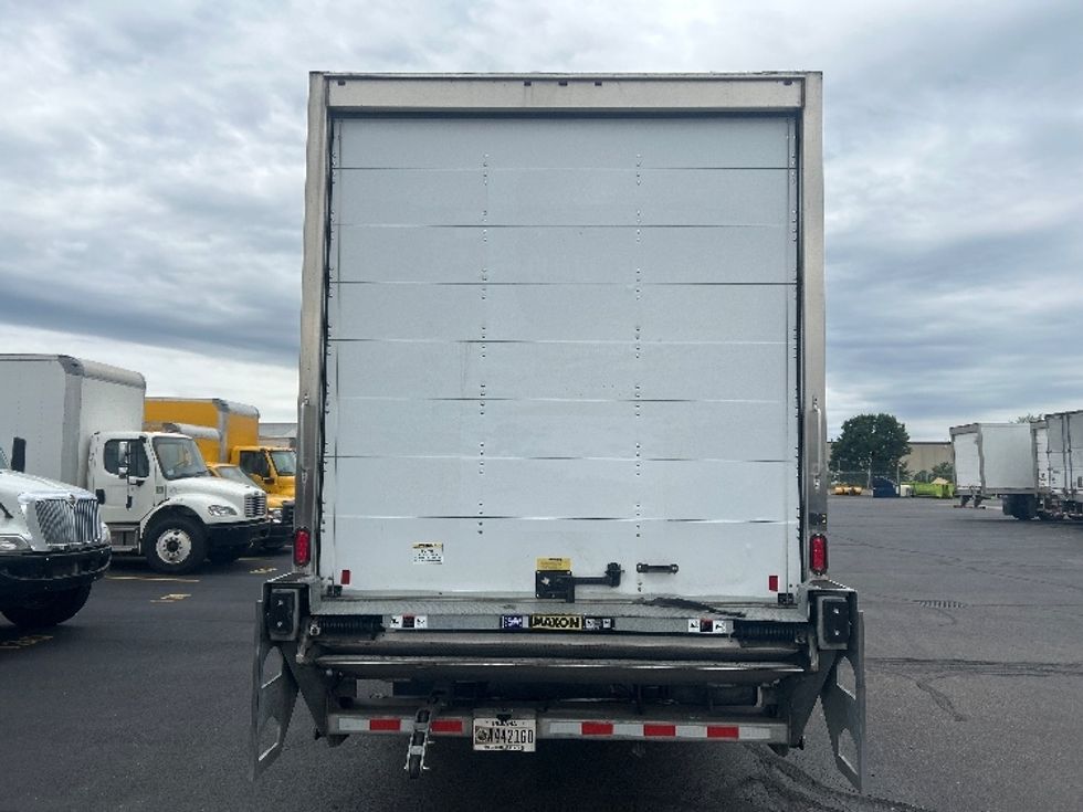 Medium Duty Box Truck-Light and Medium Duty Trucks-International-2022-MV607-Indianapolis-IN-23,777\n\t\tmiles-$ 78,750 - Image 7