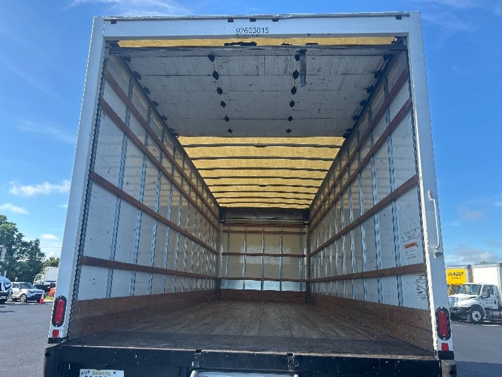 Medium Duty Box Truck-Light and Medium Duty Trucks-International-2022-MV607-Indianapolis-IN-245,646\n\t\tmiles-$ 40,250 - Image 8