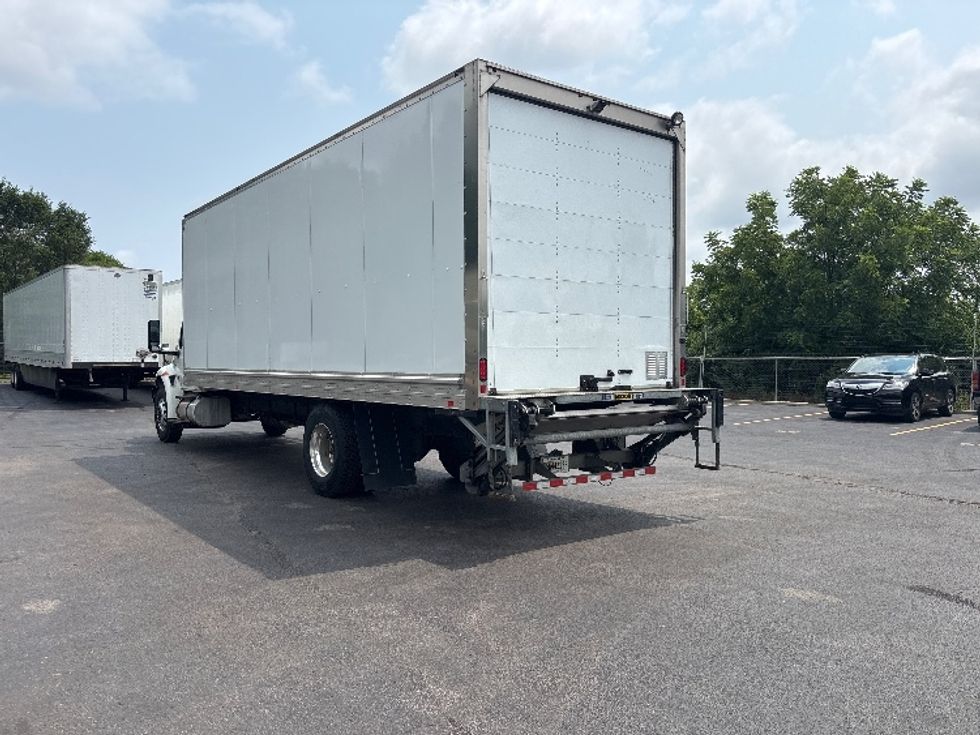 Medium Duty Box Truck-Light and Medium Duty Trucks-International-2022-MV607-Indianapolis-IN-249,900\n\t\tmiles-$ 51,750 - Image 6