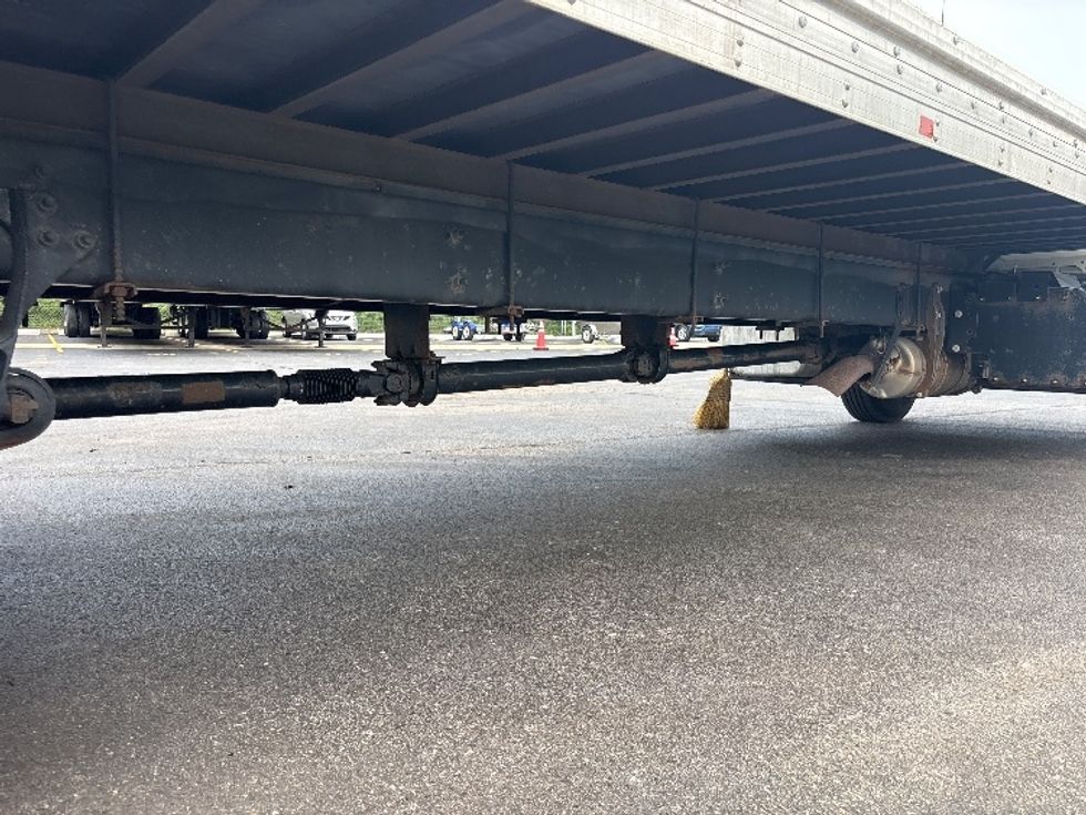Medium Duty Box Truck-Light and Medium Duty Trucks-International-2022-MV607-Indianapolis-IN-249,900\n\t\tmiles-$ 51,750 - Image 14