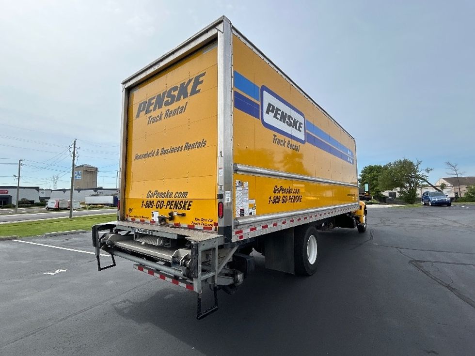 Medium Duty Box Truck-Light and Medium Duty Trucks-International-2022-MV607-Indianapolis-IN-262,961\n\t\tmiles-$ 44,000 - Image 13