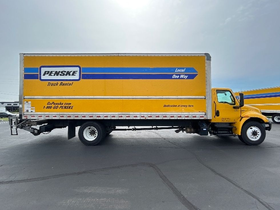 Medium Duty Box Truck-Light and Medium Duty Trucks-International-2022-MV607-Indianapolis-IN-262,961\n\t\tmiles-$ 44,000 - Image 15