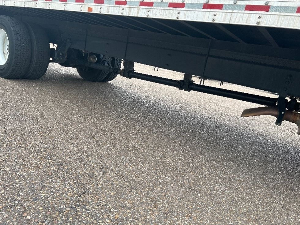 Medium Duty Box Truck-Light and Medium Duty Trucks-International-2022-MV607-Jackson-MS-129,336\n\t\tmiles-$ 70,000 - Image 14