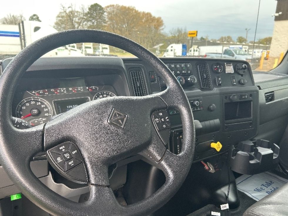 Medium Duty Box Truck-Light and Medium Duty Trucks-International-2022-MV607-Jackson-MS-129,336\n\t\tmiles-$ 70,000 - Image 18