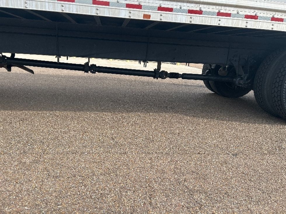 Medium Duty Box Truck-Light and Medium Duty Trucks-International-2022-MV607-Jackson-MS-129,336\n\t\tmiles-$ 70,000 - Image 5