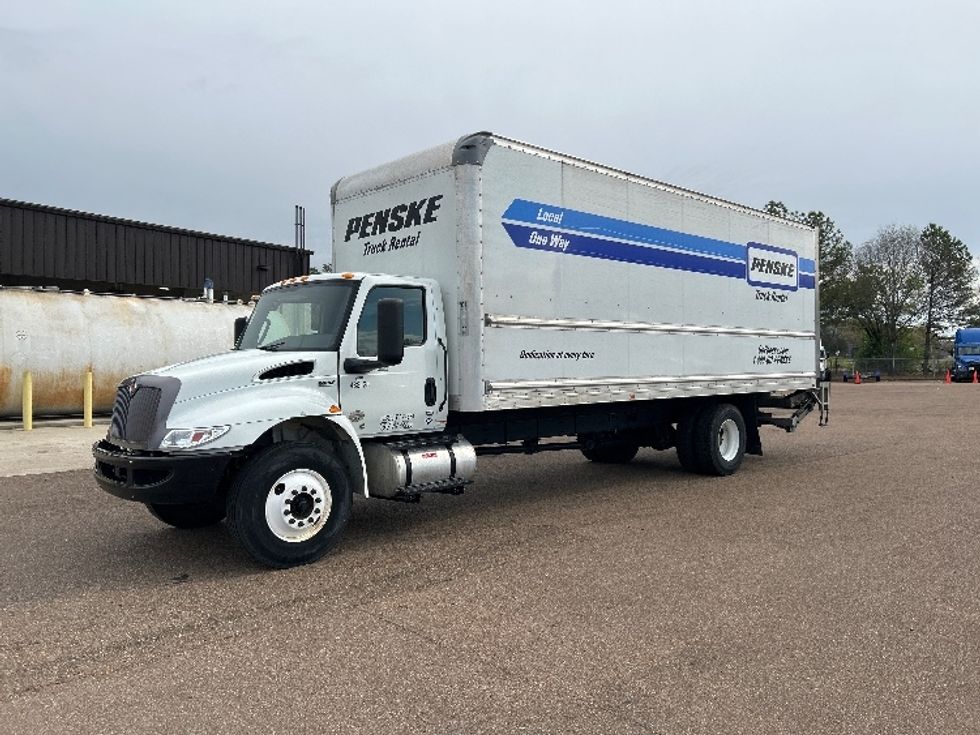 Medium Duty Box Truck-Light and Medium Duty Trucks-International-2022-MV607-Jackson-MS-131,054\n\t\tmiles-$ 69,750 - Image 3