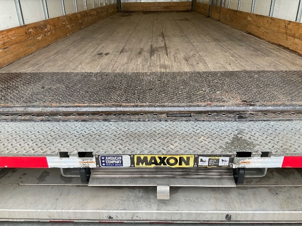 Medium Duty Box Truck-Light and Medium Duty Trucks-International-2022-MV607-Jackson-TN-124,470\n\t\tmiles-$ 69,750 - Image 10