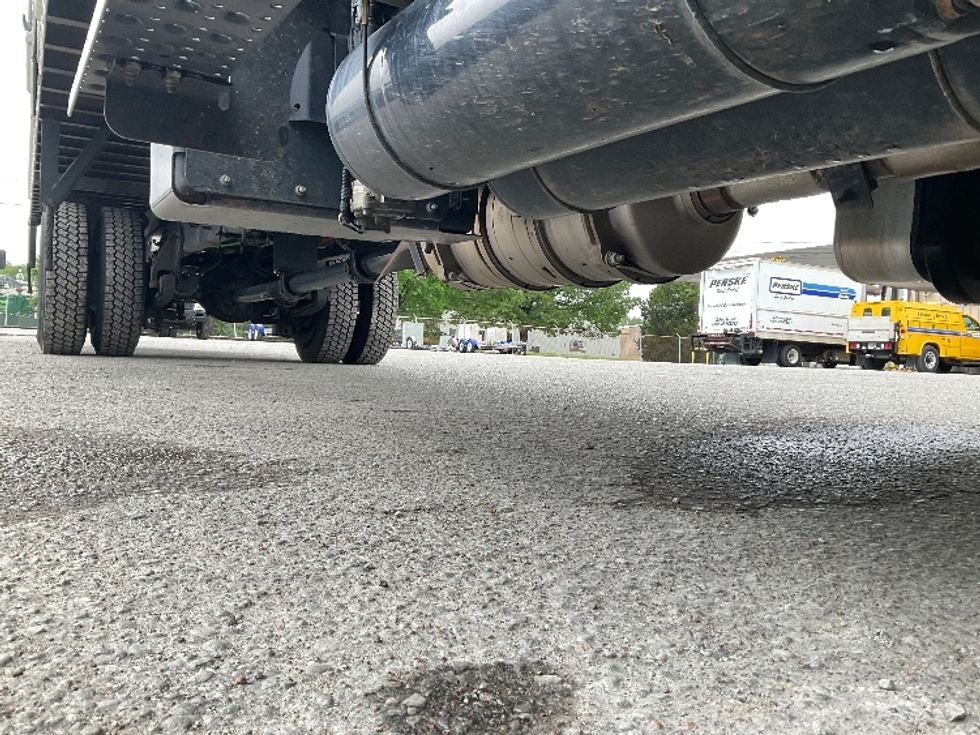 Medium Duty Box Truck-Light and Medium Duty Trucks-International-2022-MV607-Jackson-TN-124,470\n\t\tmiles-$ 69,750 - Image 14