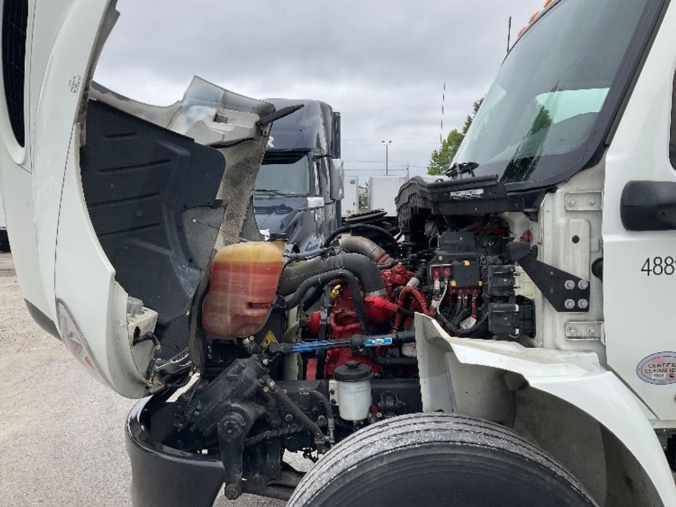 Medium Duty Box Truck-Light and Medium Duty Trucks-International-2022-MV607-Jackson-TN-124,470\n\t\tmiles-$ 69,750 - Image 24