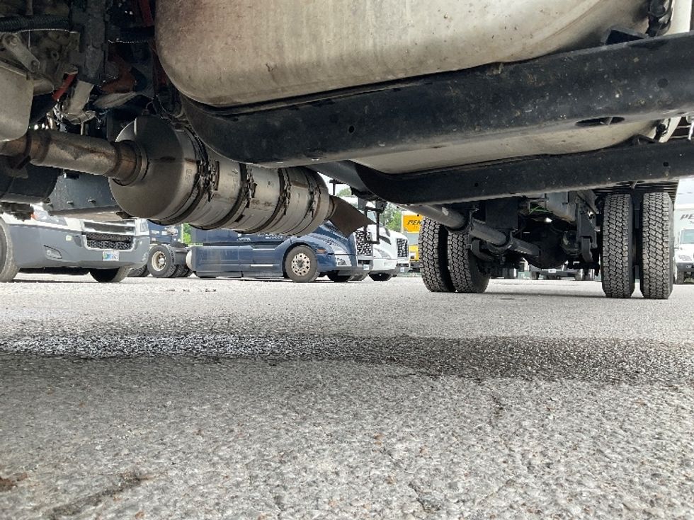 Medium Duty Box Truck-Light and Medium Duty Trucks-International-2022-MV607-Jackson-TN-124,470\n\t\tmiles-$ 69,750 - Image 5