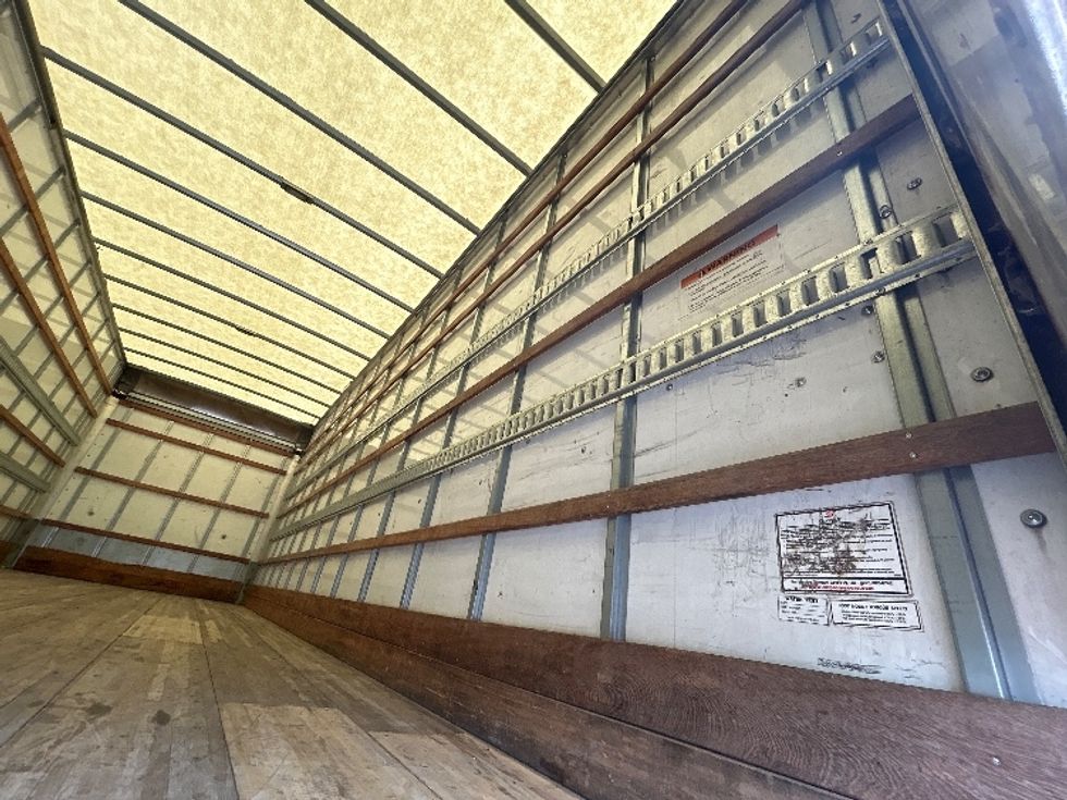 Medium Duty Box Truck-Light and Medium Duty Trucks-International-2022-MV607-Jackson-TN-259,840\n\t\tmiles-$ 48,500 - Image 12