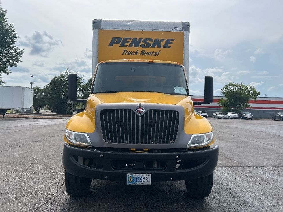 Medium Duty Box Truck-Light and Medium Duty Trucks-International-2022-MV607-Jackson-TN-259,840\n\t\tmiles-$ 48,500 - Image 2