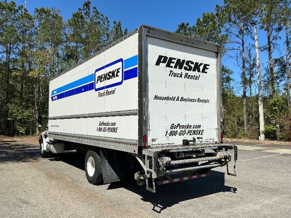 Medium Duty Box Truck-Light and Medium Duty Trucks-International-2022-MV607-Jacksonville-FL-126,510\n\t\tmiles-$ 70,500 - Image 6