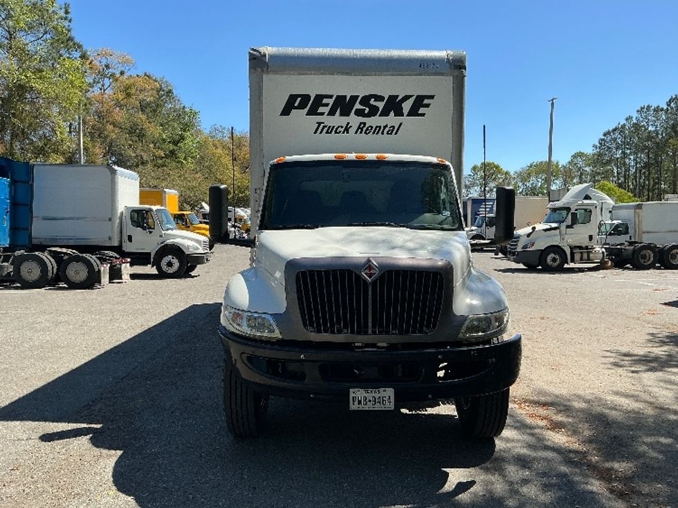 Medium Duty Box Truck-Light and Medium Duty Trucks-International-2022-MV607-Jacksonville-FL-126,510\n\t\tmiles-$ 70,500 - Image 2