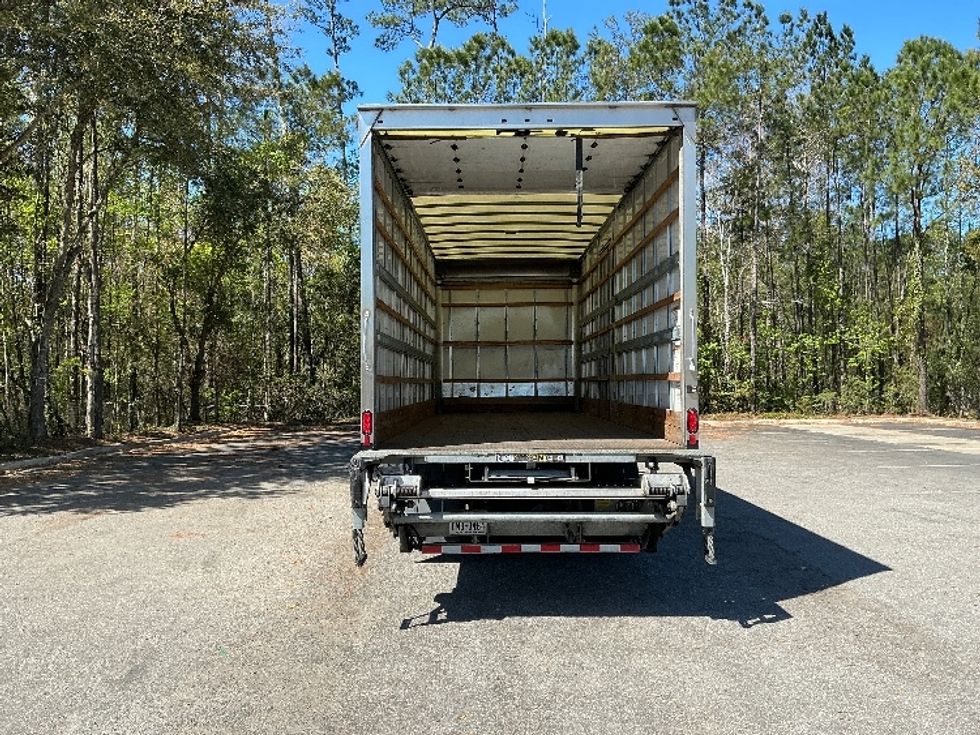 Medium Duty Box Truck-Light and Medium Duty Trucks-International-2022-MV607-Jacksonville-FL-126,510\n\t\tmiles-$ 70,500 - Image 8