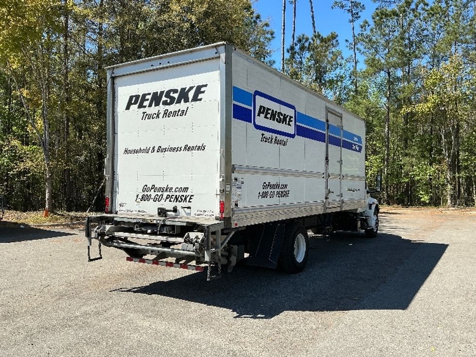Medium Duty Box Truck-Light and Medium Duty Trucks-International-2022-MV607-Jacksonville-FL-126,510\n\t\tmiles-$ 70,500 - Image 13