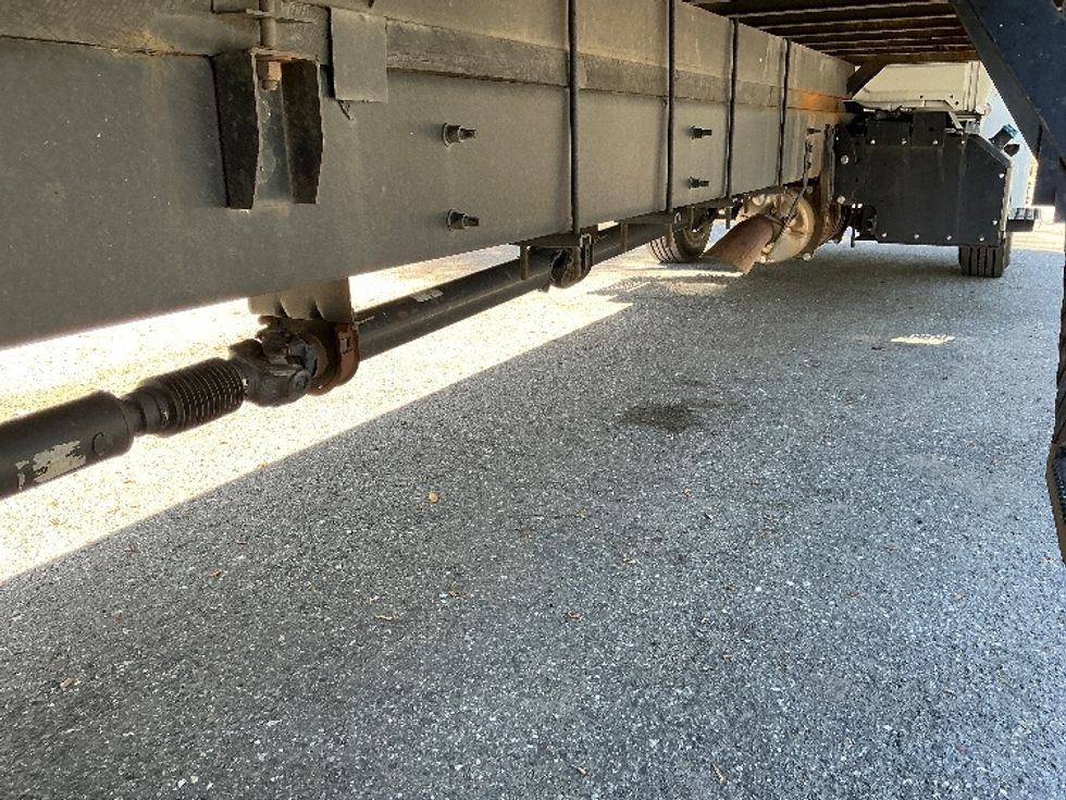 Medium Duty Box Truck-Light and Medium Duty Trucks-International-2022-MV607-Jacksonville-FL-126,510\n\t\tmiles-$ 70,500 - Image 14