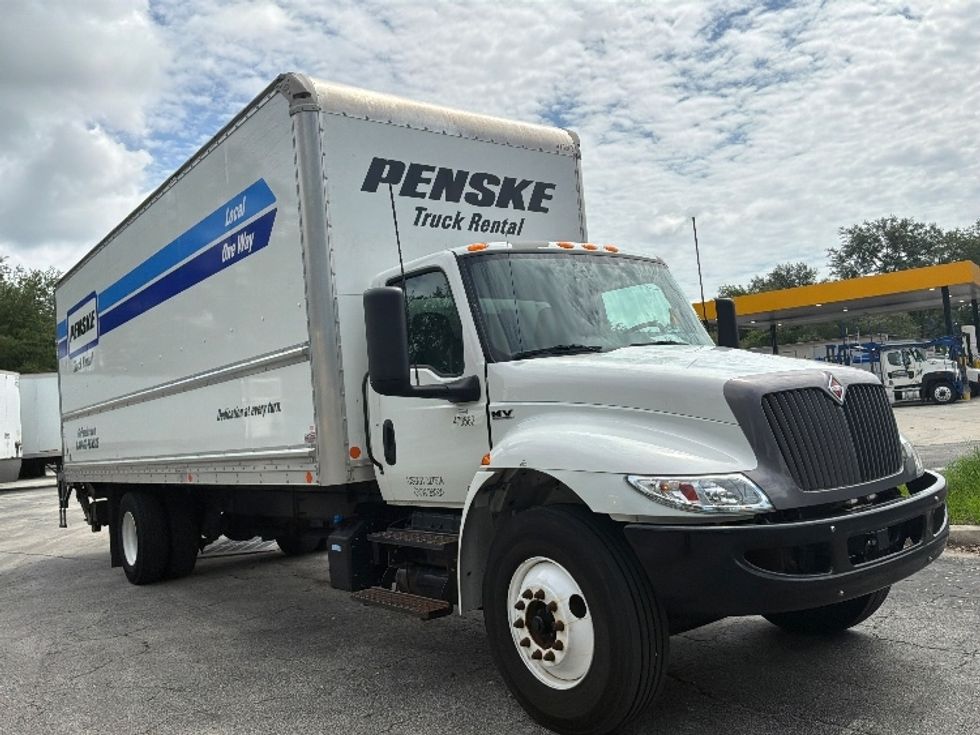 Medium Duty Box Truck-Light and Medium Duty Trucks-International-2022-MV607-Jacksonville-FL-159,863\n\t\tmiles-$ 65,250 - Image 1
