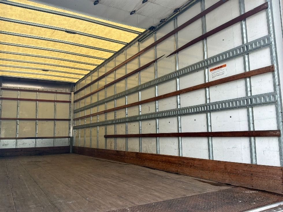 Medium Duty Box Truck-Light and Medium Duty Trucks-International-2022-MV607-Jacksonville-FL-159,863\n\t\tmiles-$ 65,250 - Image 12