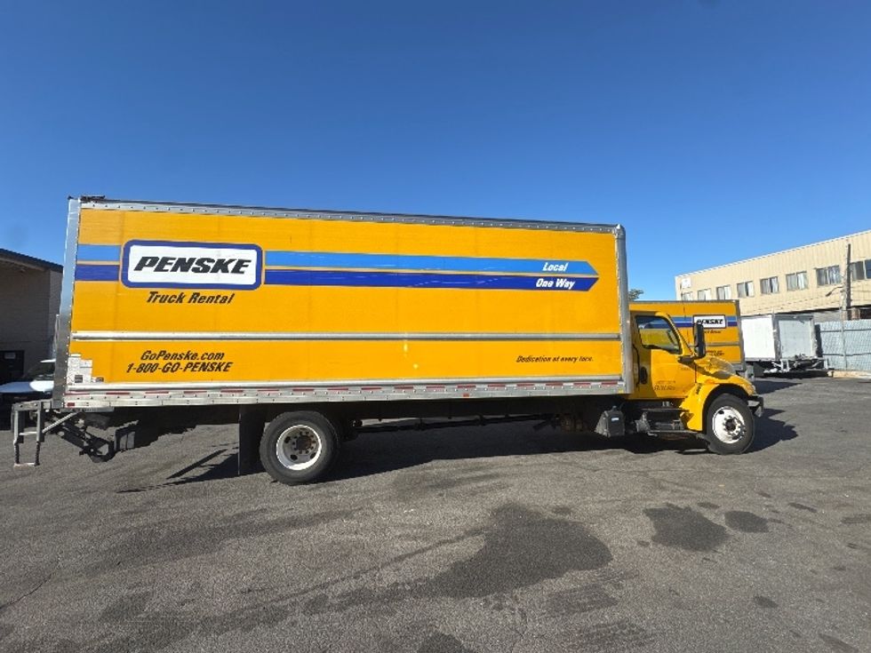 Medium Duty Box Truck-Light and Medium Duty Trucks-International-2022-MV607-Jamaica-NY-233,066\n\t\tmiles-$ 43,500 - Image 15