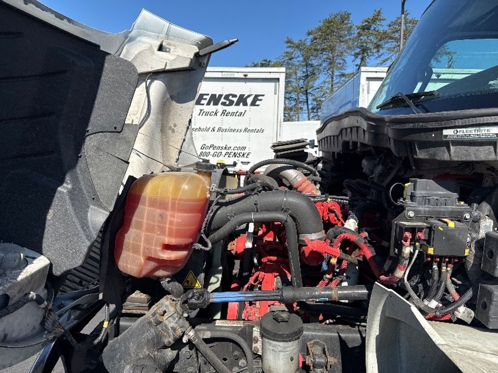 Medium Duty Box Truck-Light and Medium Duty Trucks-International-2022-MV607-Jessup-MD-123,491\n\t\tmiles-$ 69,000 - Image 19