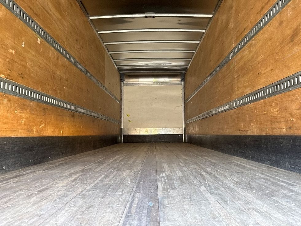 Medium Duty Box Truck-Light and Medium Duty Trucks-International-2022-MV607-Jessup-MD-123,491\n\t\tmiles-$ 69,000 - Image 7