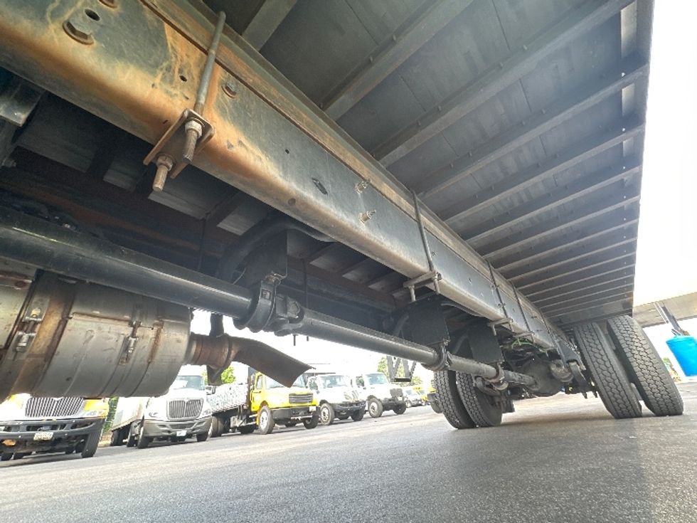 Medium Duty Box Truck-Light and Medium Duty Trucks-International-2022-MV607-Jessup-MD-220,595\n\t\tmiles-$ 44,000 - Image 5