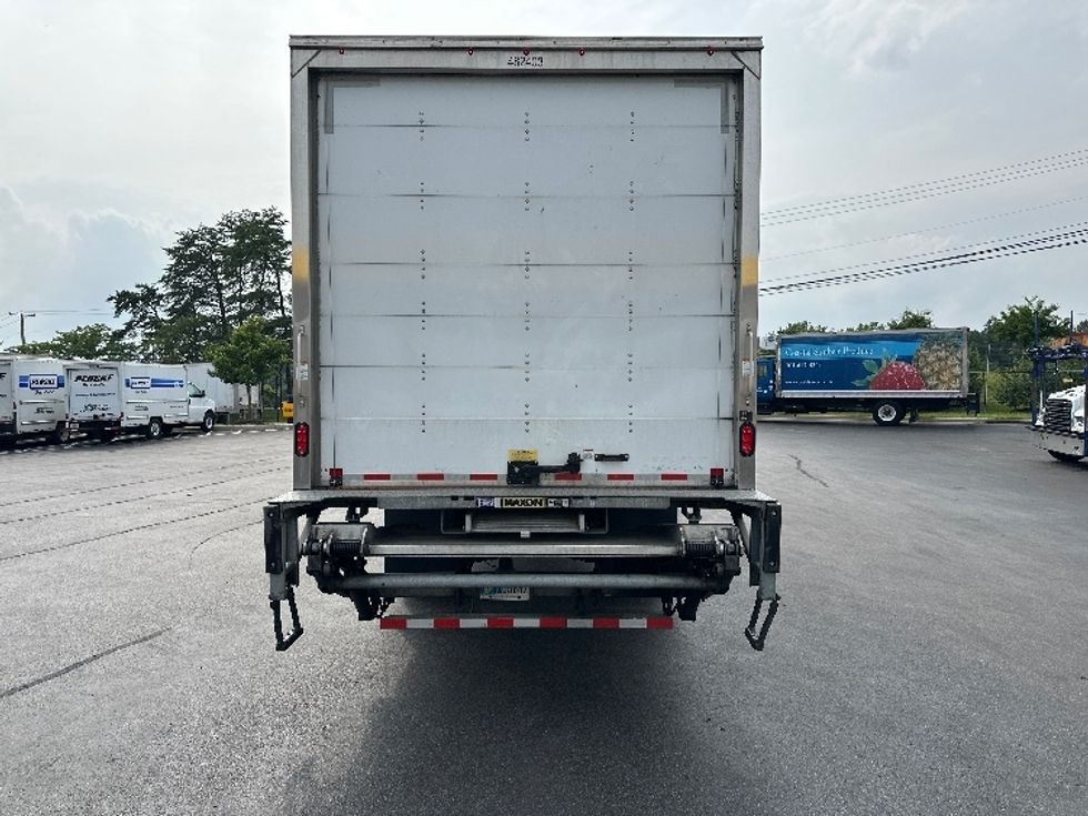Medium Duty Box Truck-Light and Medium Duty Trucks-International-2022-MV607-Jessup-MD-220,595\n\t\tmiles-$ 44,000 - Image 7