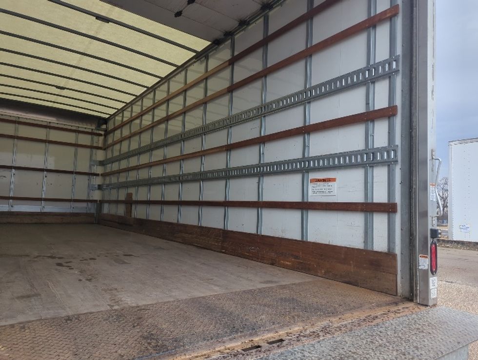 Medium Duty Box Truck-Light and Medium Duty Trucks-International-2022-MV607-Kalamazoo-MI-87,824\n\t\tmiles-$ 75,500 - Image 12