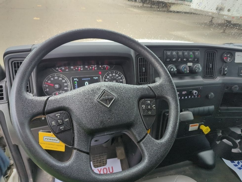 Medium Duty Box Truck-Light and Medium Duty Trucks-International-2022-MV607-Kalamazoo-MI-87,824\n\t\tmiles-$ 75,500 - Image 18