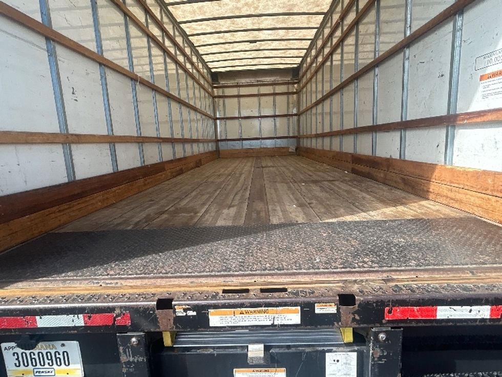 Medium Duty Box Truck-Light and Medium Duty Trucks-International-2022-MV607-Kansas City-MO-219,991\n\t\tmiles-$ 41,000 - Image 10
