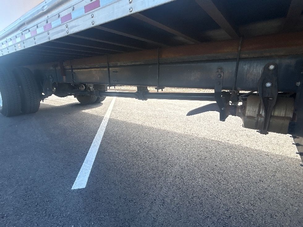Medium Duty Box Truck-Light and Medium Duty Trucks-International-2022-MV607-Kansas City-MO-219,991\n\t\tmiles-$ 41,000 - Image 14