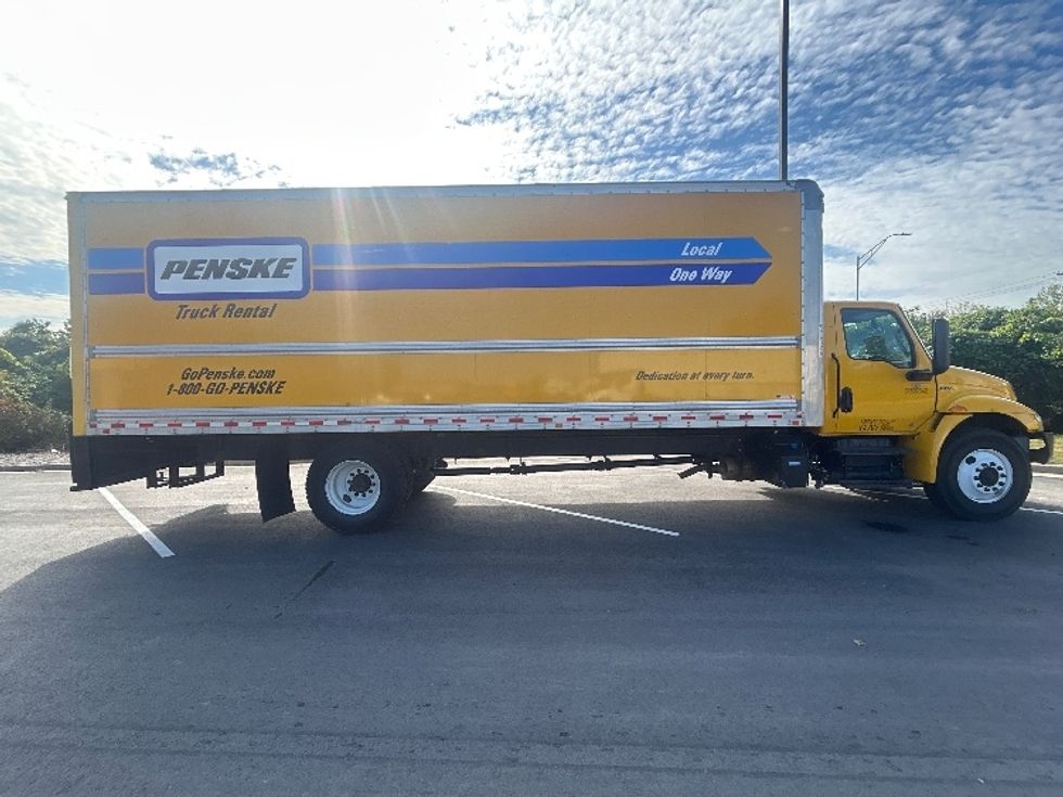 Medium Duty Box Truck-Light and Medium Duty Trucks-International-2022-MV607-Kansas City-MO-219,991\n\t\tmiles-$ 41,000 - Image 15