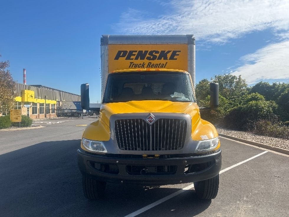 Medium Duty Box Truck-Light and Medium Duty Trucks-International-2022-MV607-Kansas City-MO-219,991\n\t\tmiles-$ 41,000 - Image 2
