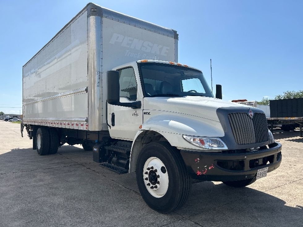 Medium Duty Box Truck-Light and Medium Duty Trucks-International-2022-MV607-Katy-TX-125,788\n\t\tmiles-$ 69,250 - Image 1