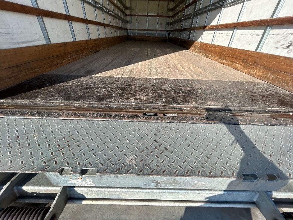 Medium Duty Box Truck-Light and Medium Duty Trucks-International-2022-MV607-Katy-TX-224,709\n\t\tmiles-$ 48,250 - Image 10