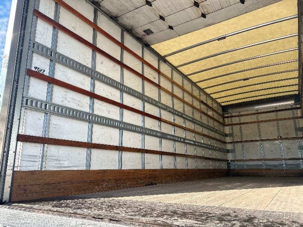 Medium Duty Box Truck-Light and Medium Duty Trucks-International-2022-MV607-Katy-TX-224,709\n\t\tmiles-$ 48,250 - Image 11