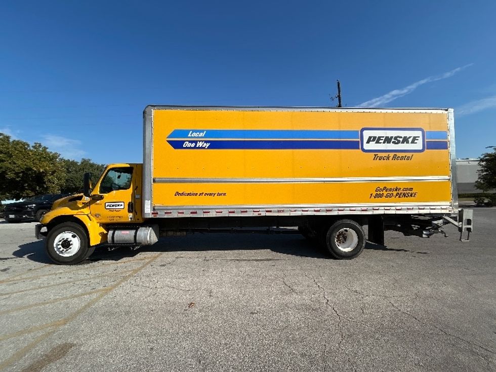 Medium Duty Box Truck-Light and Medium Duty Trucks-International-2022-MV607-Katy-TX-224,709\n\t\tmiles-$ 48,250 - Image 4