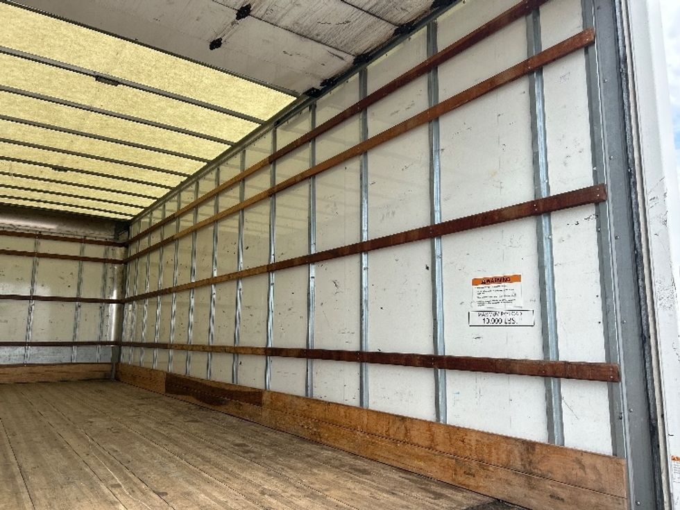 Medium Duty Box Truck-Light and Medium Duty Trucks-International-2022-MV607-Katy-TX-251,791\n\t\tmiles-$ 41,250 - Image 12