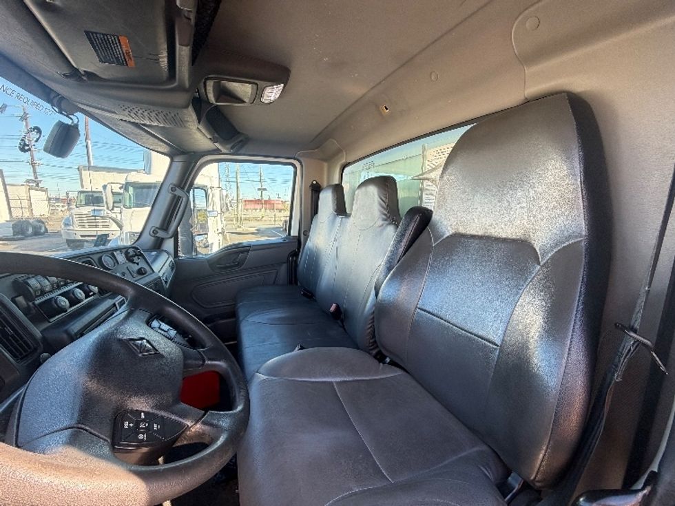 Medium Duty Box Truck-Light and Medium Duty Trucks-International-2022-MV607-Kearny-NJ-123,872\n\t\tmiles-$ 76,000 - Image 19